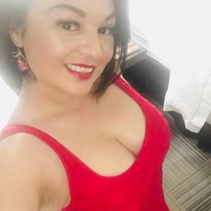 Meet your Posher, Nadia